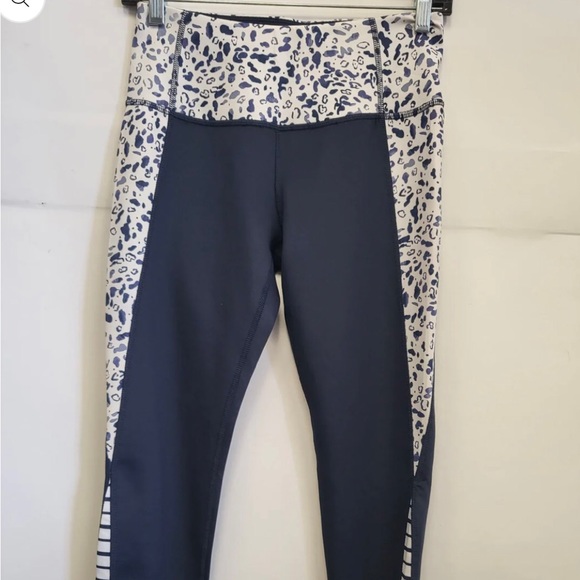 APANA ATHLETIC LEGGINGS SIZE S - Picture 1 of 8